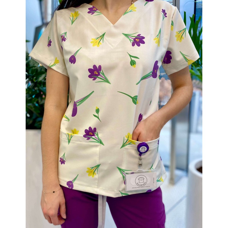 Krokusy bluza medyczna -Kolorowe bluzy medyczne we wzorki edycja świąteczna